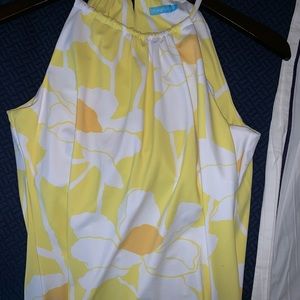 j. McLaughlin yellow flower top